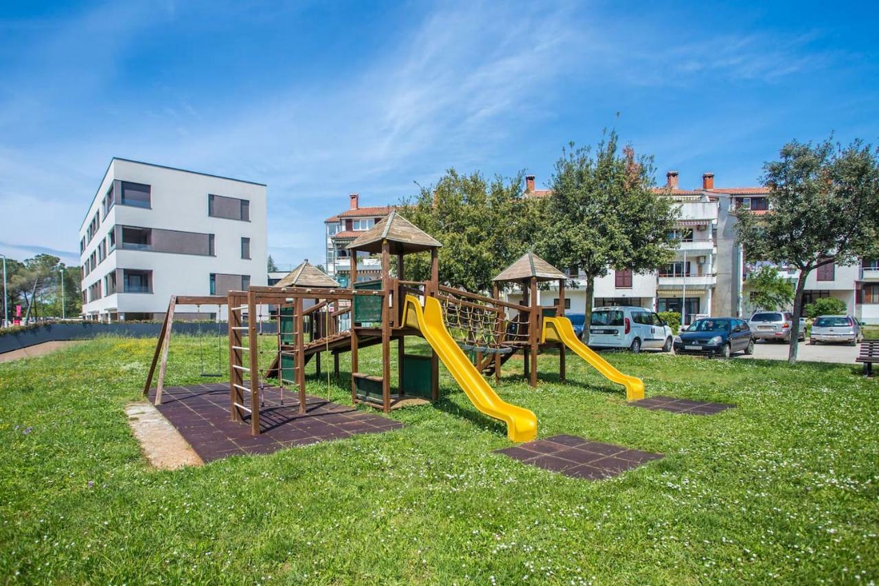 Caprice Studio Apartment Poreč Exterior foto